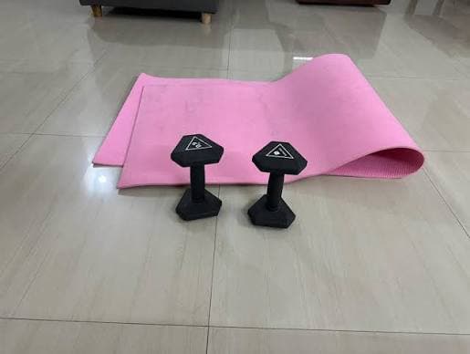 瑜伽墊 + 啞鈴 2kg 一對