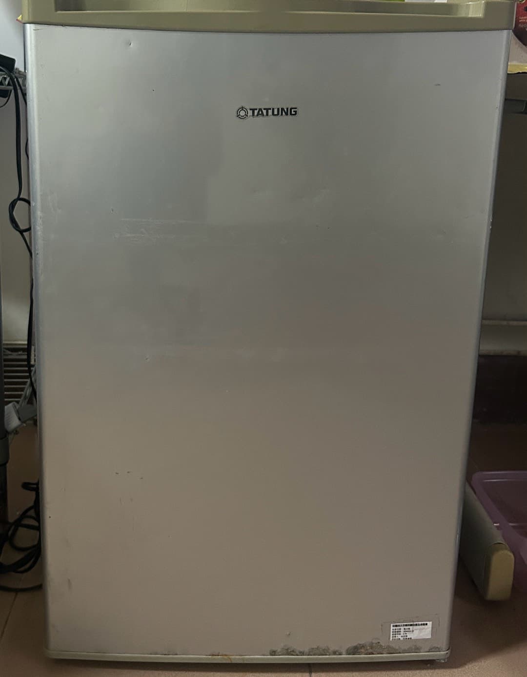 Tatung Single-Door Mini Fridge / 大同單門小冰箱 (狀況良好)